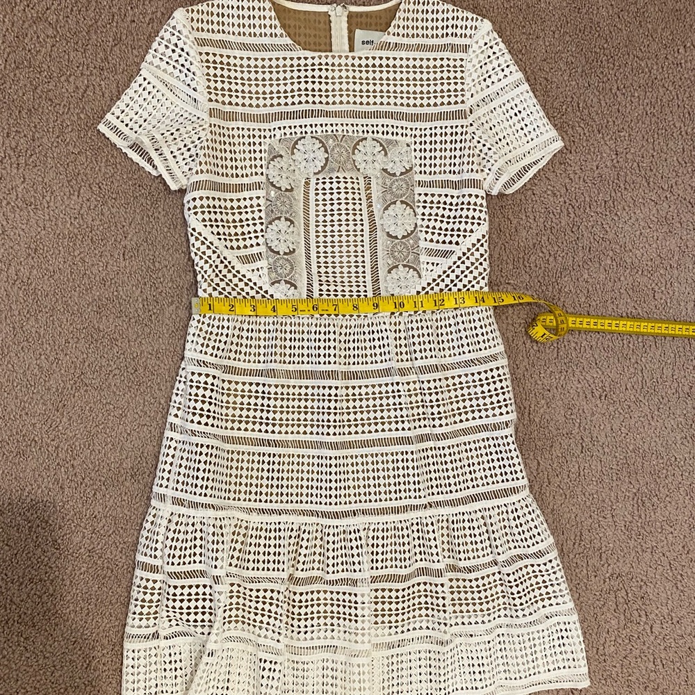 SELF-POTRIOT LACE DRESS - Picture 15 of 15